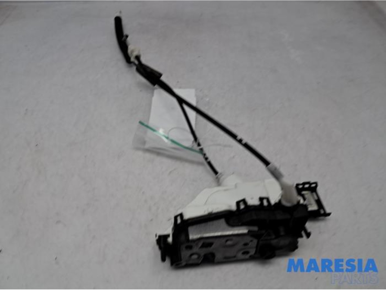 Peugeot - 5008 - Front door lock mechanism 4-door, right