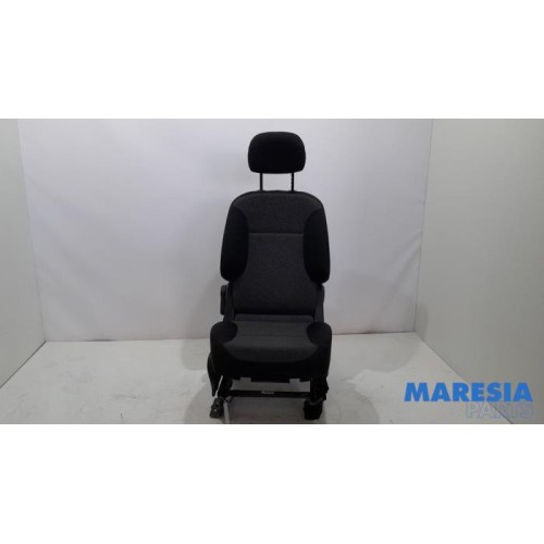 Peugeot - Partner - Seat, right