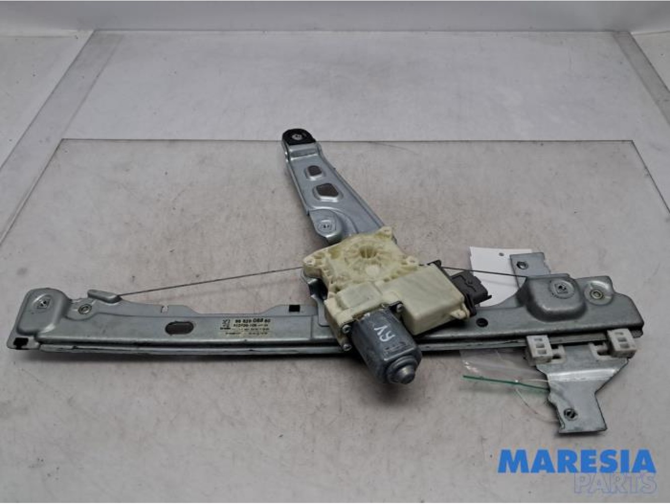 Peugeot - 5008 - Window mechanism 4-door, front right