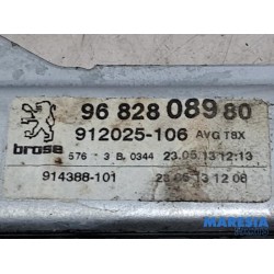 Peugeot - 5008 - Window mechanism 4-door, front left