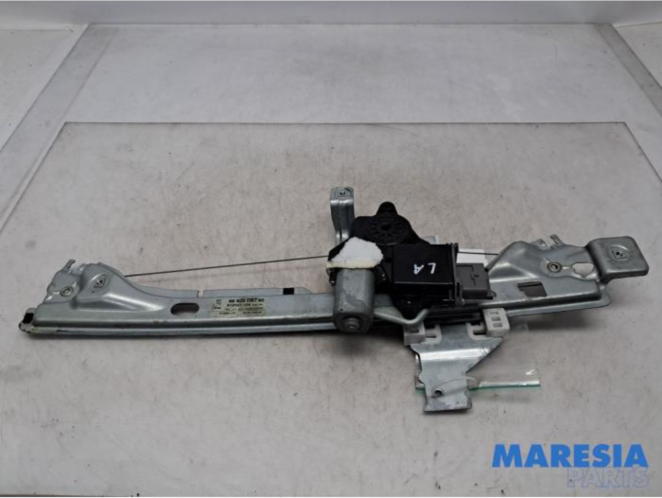 Peugeot - 5008 - Rear door window mechanism 4-door, left