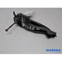 Peugeot - 5008 - Door handle 4-door, front left