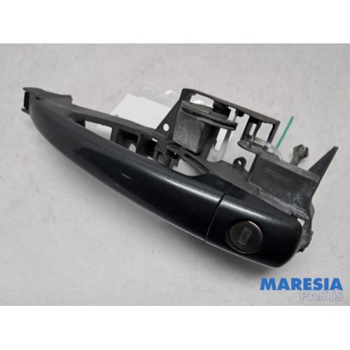Peugeot - 5008 - Door handle 4-door, front left