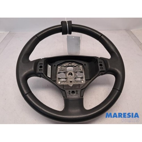 Peugeot - 5008 - Steering wheel