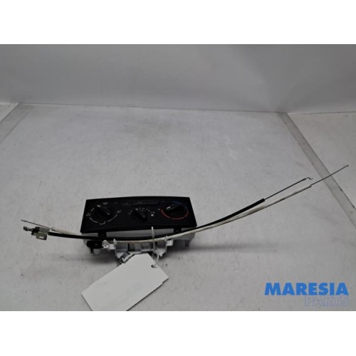 Peugeot - Partner - Heater control panel