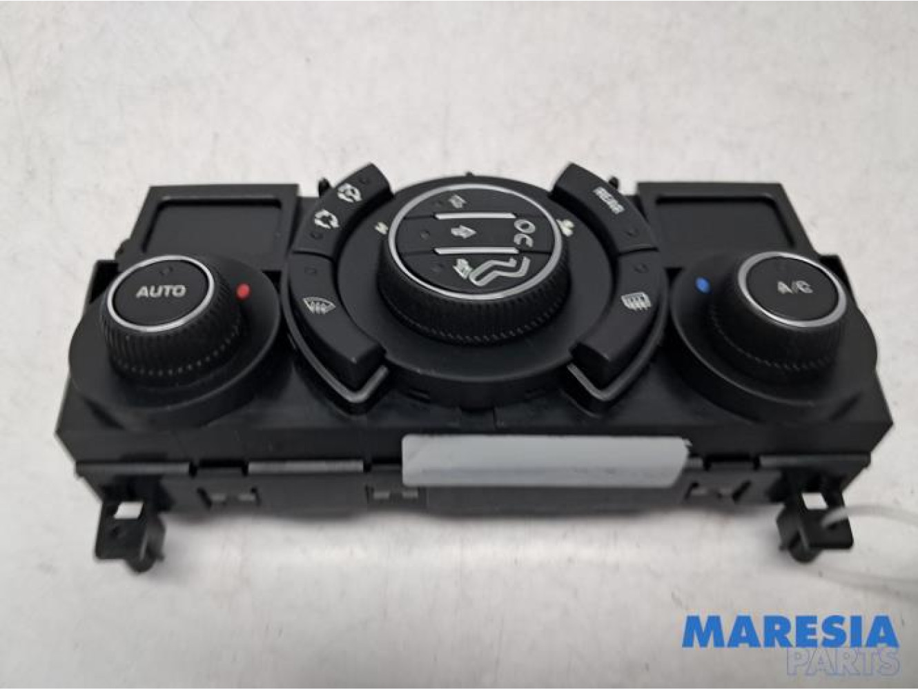 Peugeot - 5008 - Heater control panel