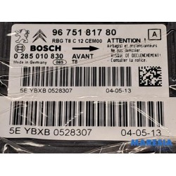 Peugeot - 5008 - Airbag Module