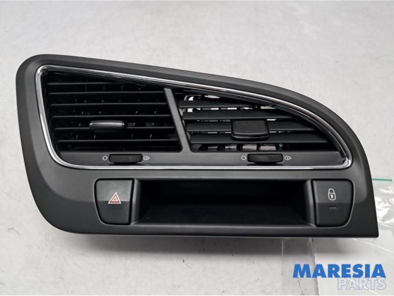 Peugeot - 5008 - Dashboard vent