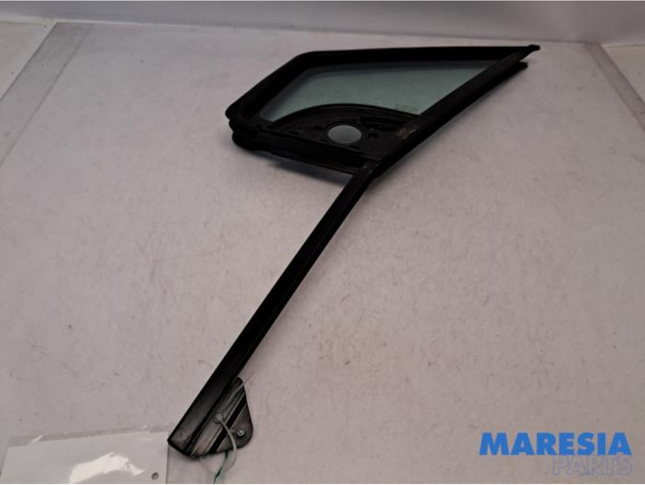 Peugeot - Partner - Quarter light, front left