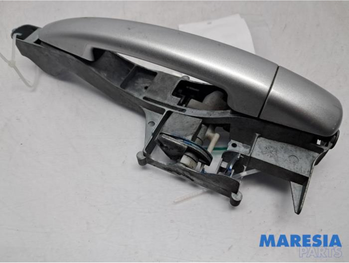Peugeot - 208 - Front door handle 4-door, right