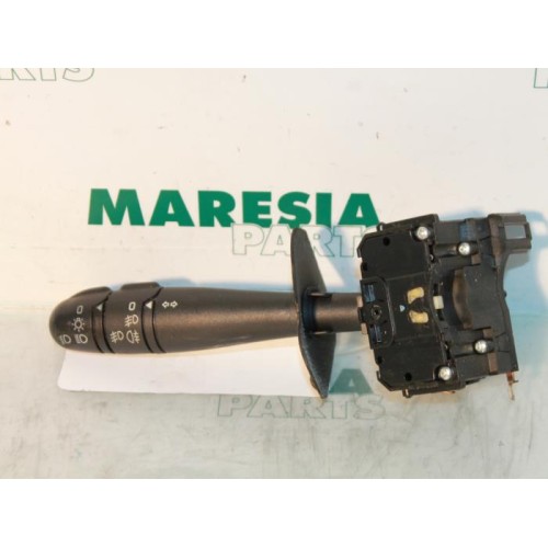 Renault - Megane Scenic - Indicator switch