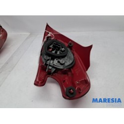 Peugeot - 208 - Achterlicht links