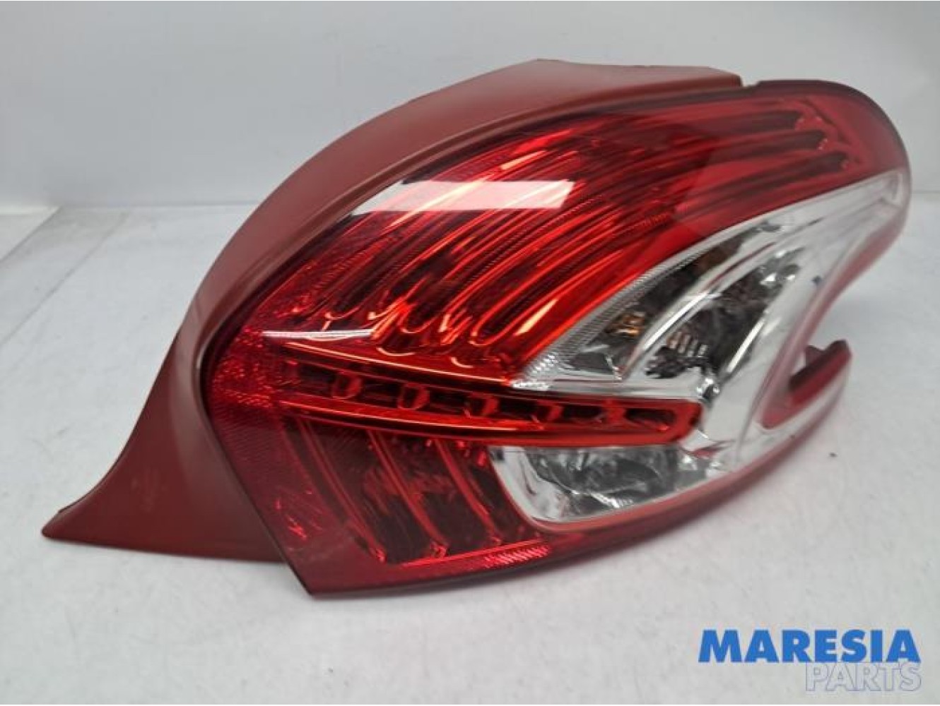 Peugeot - 208 - Taillight, right