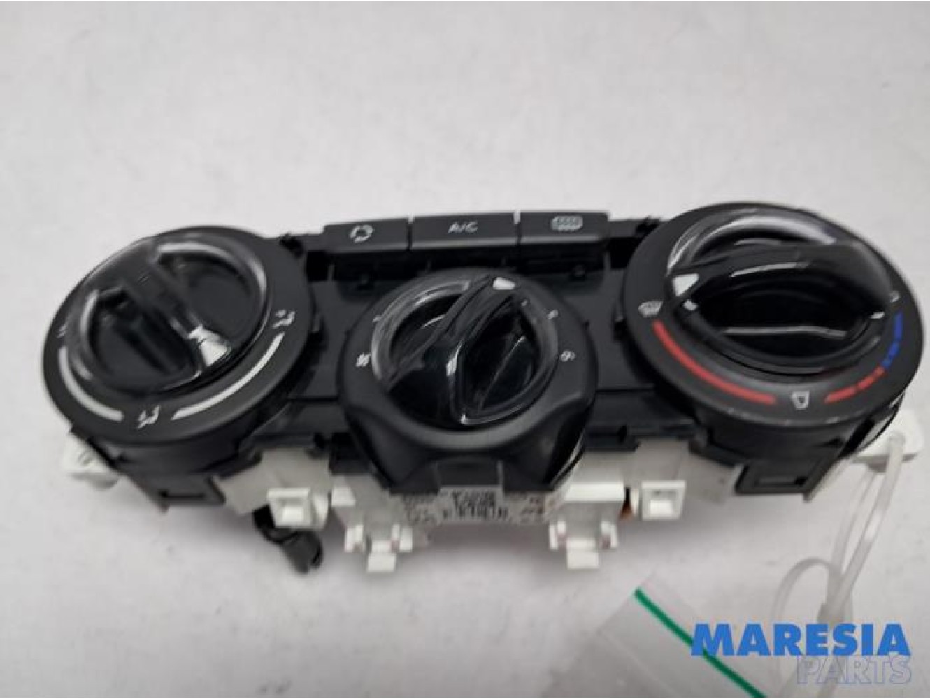 Peugeot - 208 - Heater control panel
