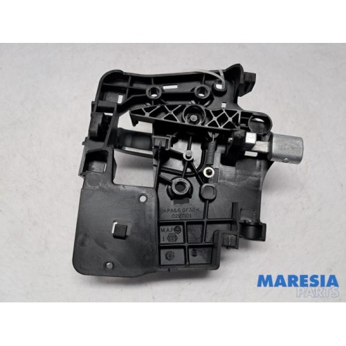 Peugeot - Partner - Sliding door handle, right