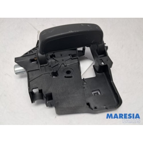 Peugeot - Partner - Sliding door handle, right