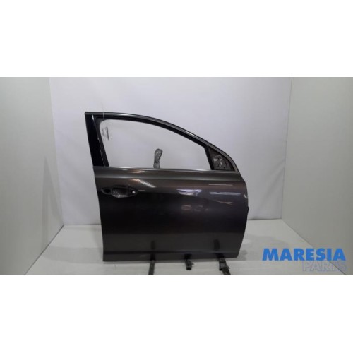 Peugeot - 308 - Front door 4-door, right