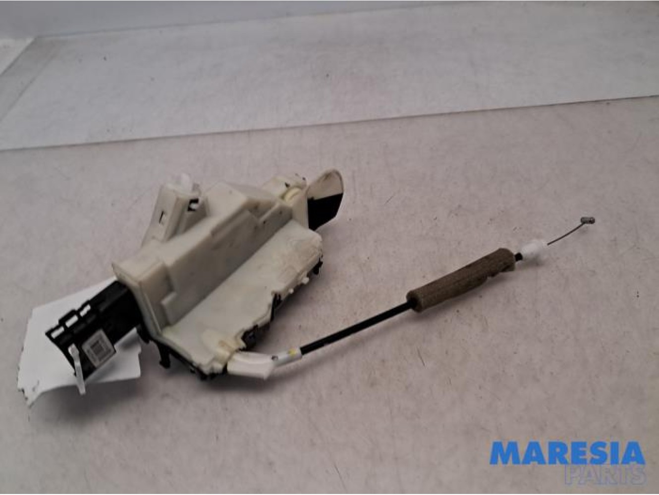 Peugeot - Partner - Minibus/van rear door lock mechanism
