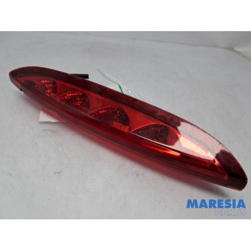 Peugeot - 208 - Third brake light