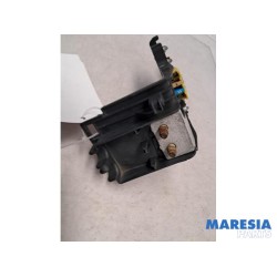 Peugeot - Partner - Fuse box