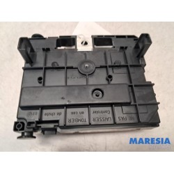 Peugeot - Partner - Fuse box