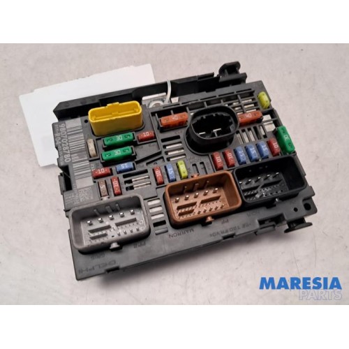 Peugeot - Partner - Fuse box