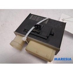 Peugeot - Partner - Glow plug relay