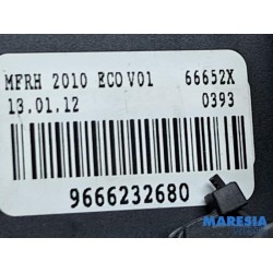 Peugeot - 208 - Fuse box