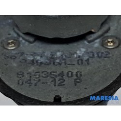 Peugeot - 208 - Antenna