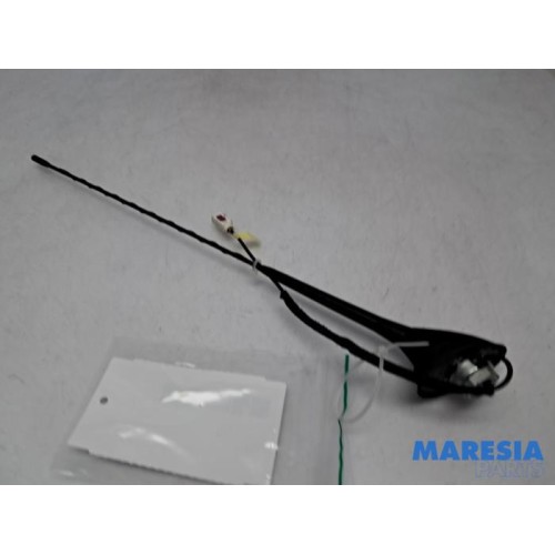 Peugeot - 208 - Antenne