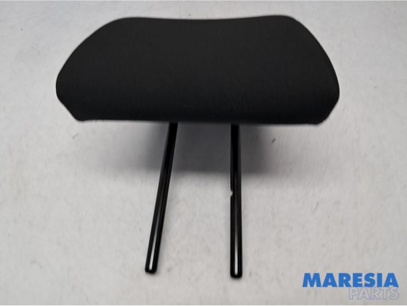 Peugeot - 208 - Headrest