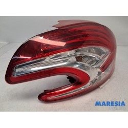 Peugeot - 208 - Achterlicht links
