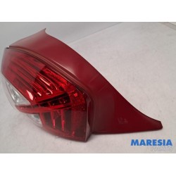 Peugeot - 208 - Achterlicht links