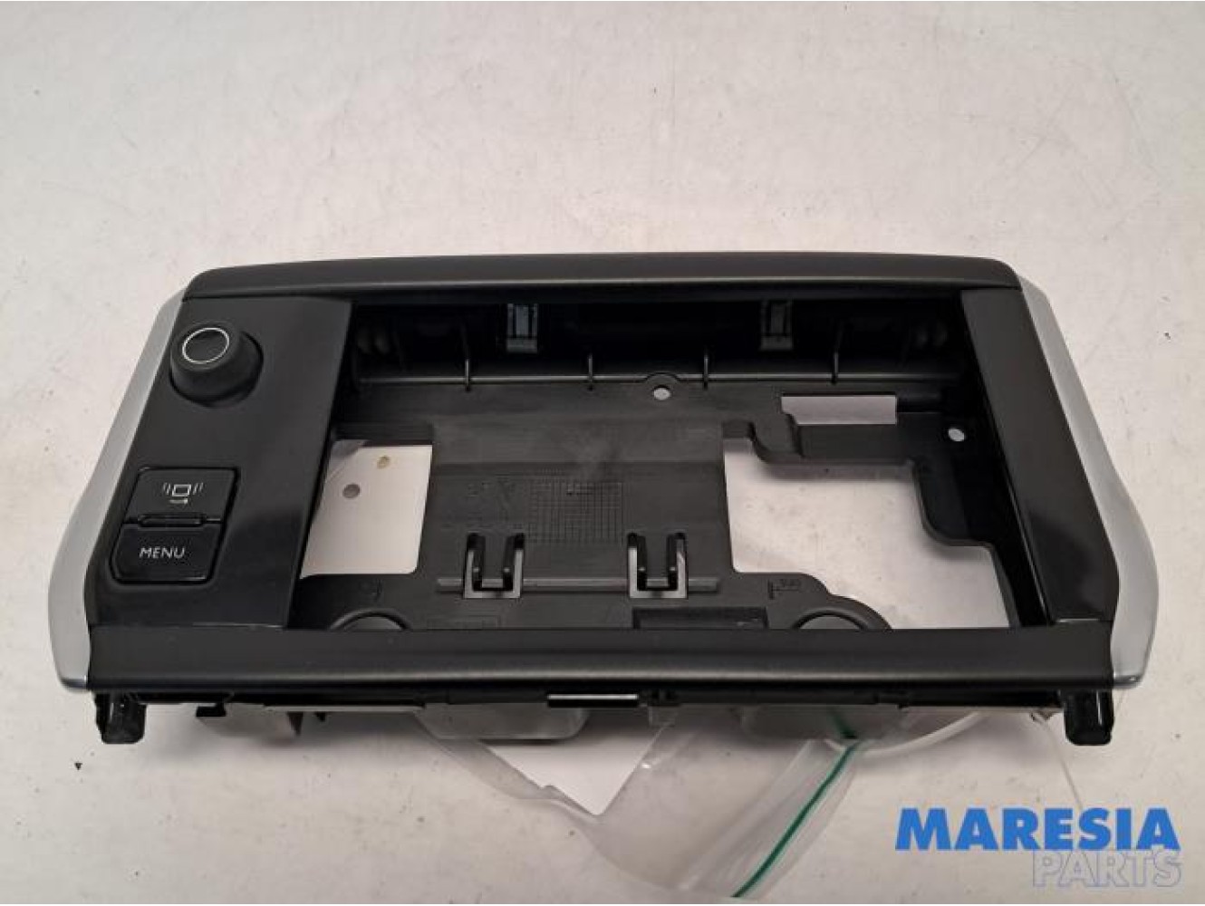 Peugeot - 208 - Radio control panel