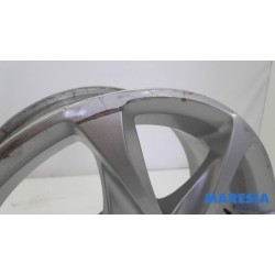 Peugeot - 208 - Wheel