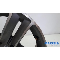 Peugeot - 208 - Wheel