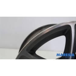 Peugeot - 208 - Wheel