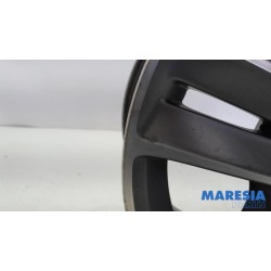 Peugeot - 208 - Wheel