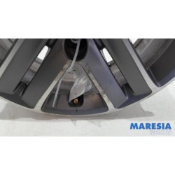 Peugeot - 208 - Wheel