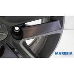 Peugeot - 208 - Wheel