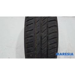 Peugeot - 208 - Tyre