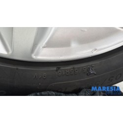 Peugeot - 308 - Sportvelgenset + banden