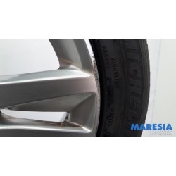 Peugeot - 308 - Sportvelgenset + banden