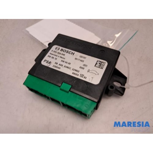 Peugeot - 208 - PDC Module