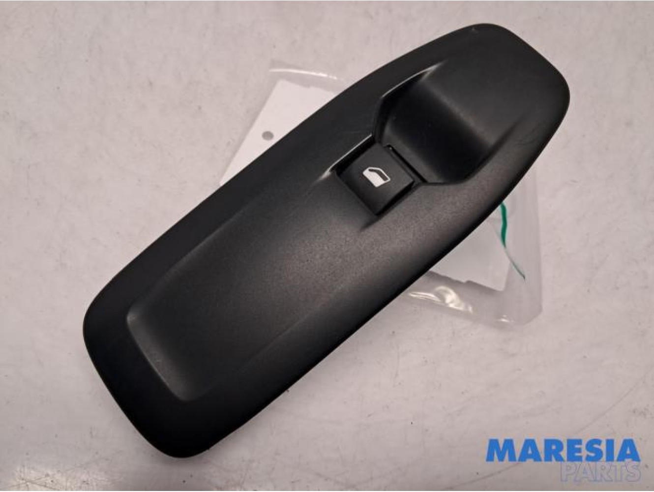 Peugeot - 208 - Electric window switch