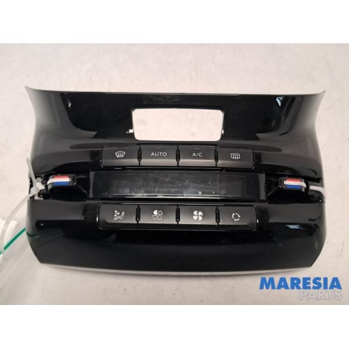 Peugeot - 208 - Heater control panel