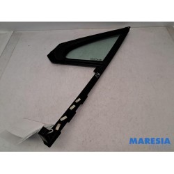 Peugeot - 208 - Quarter light, front right