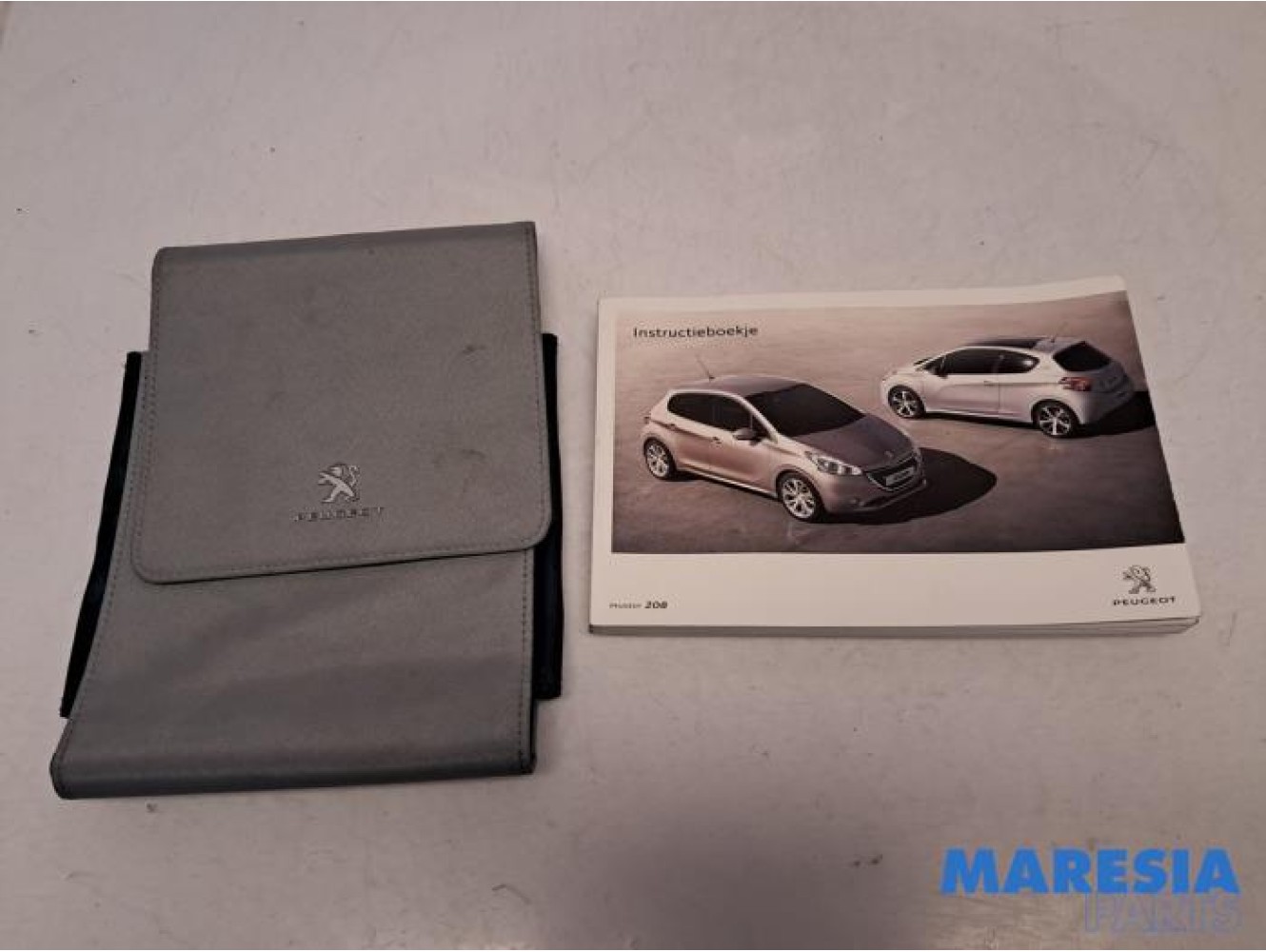 Peugeot - 208 - Instruction Booklet