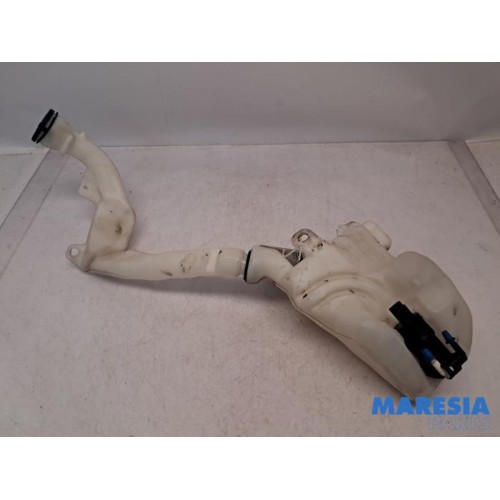 Peugeot - 208 - Front windscreen washer reservoir
