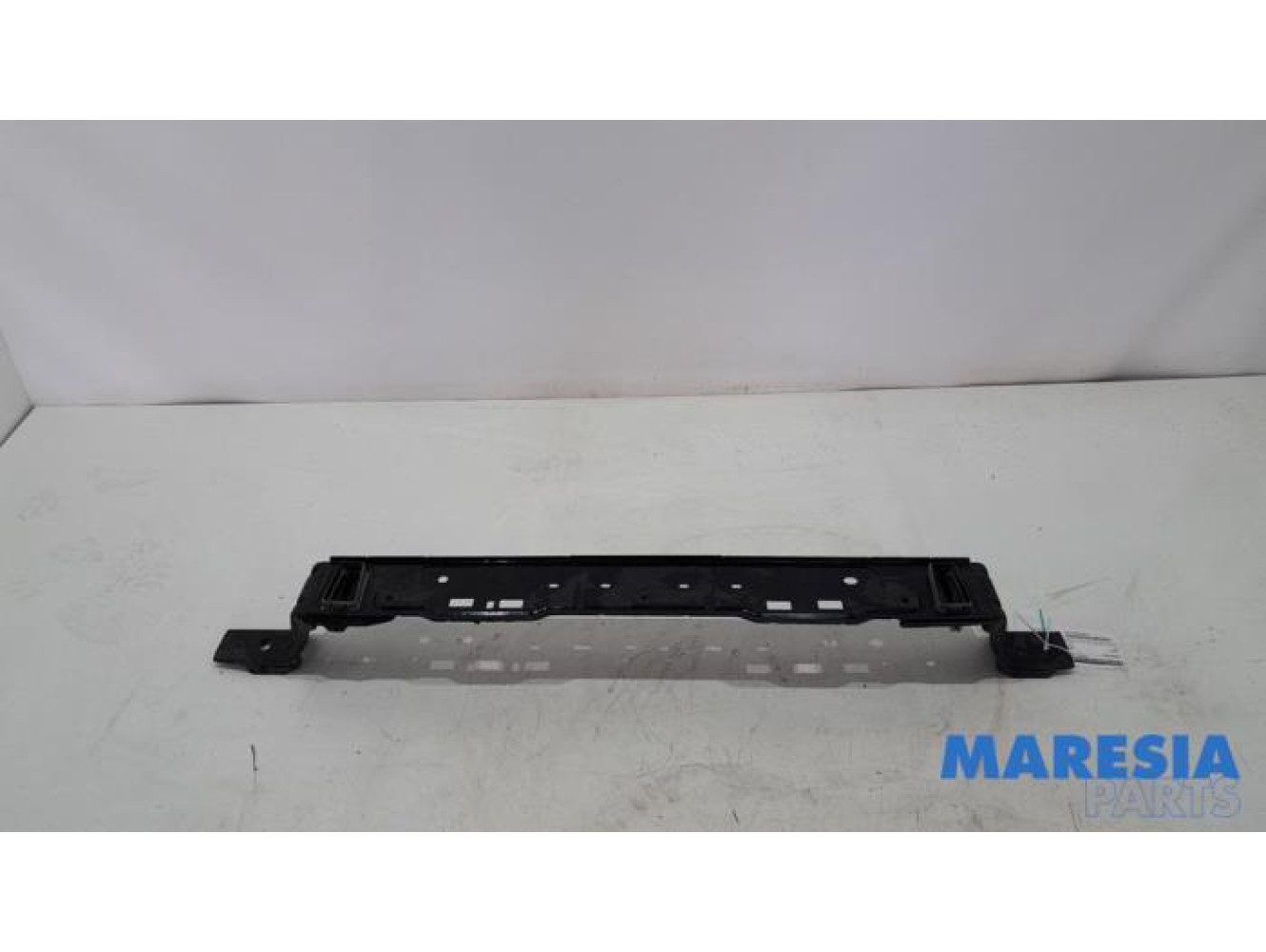 Peugeot - 308 - Radiator bar